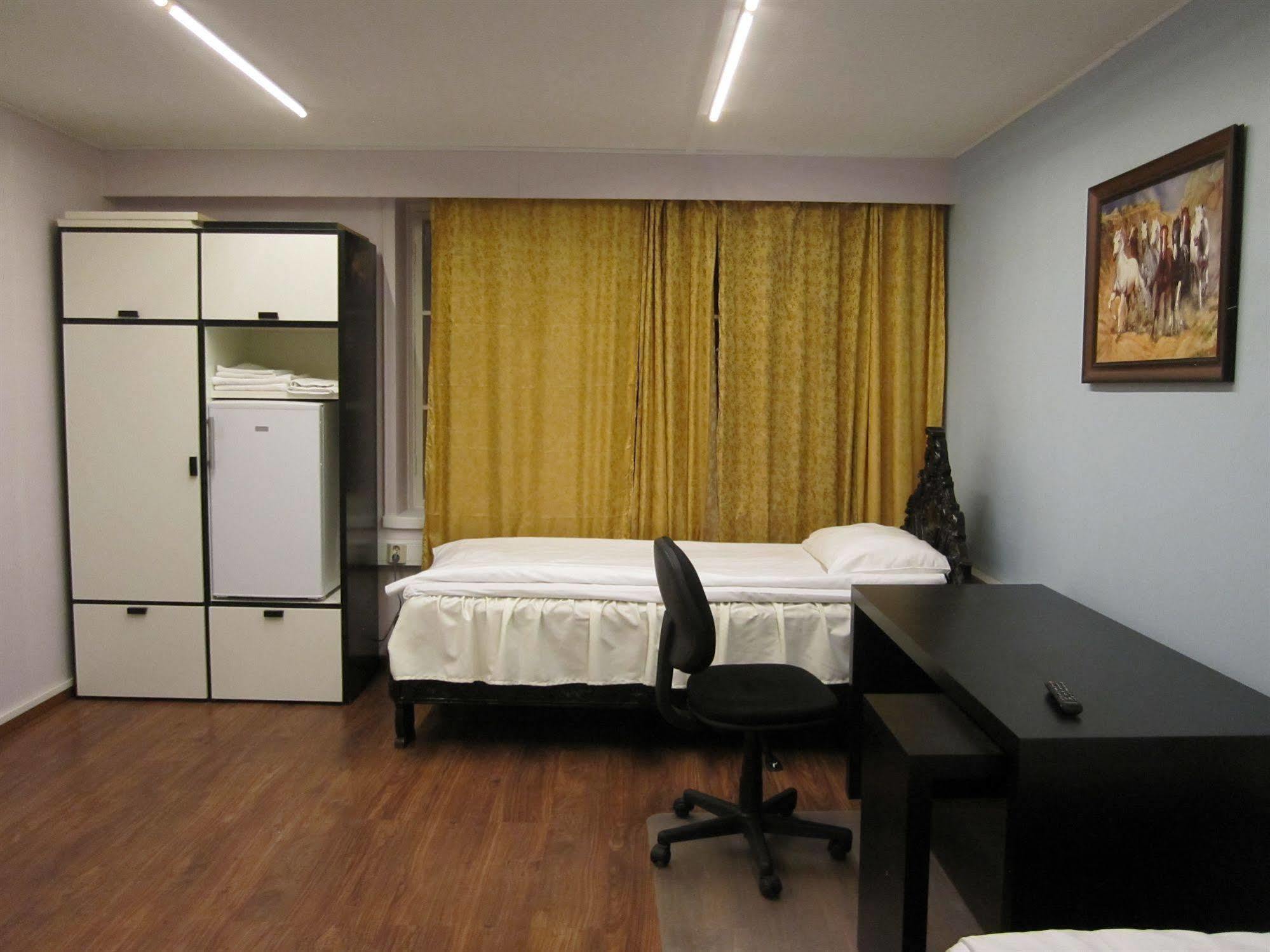 Finn Rooms Tampere Bagian luar foto