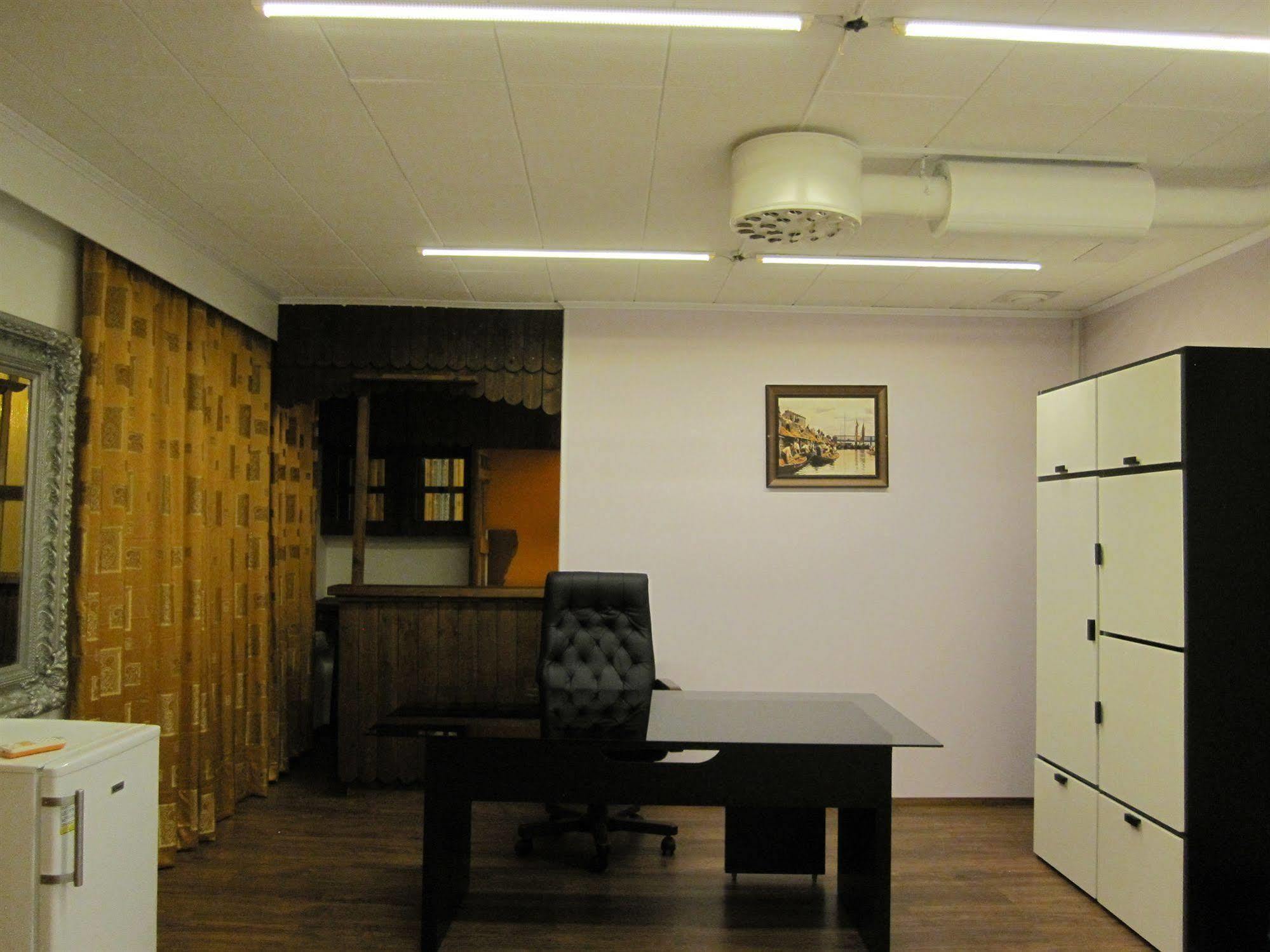 Finn Rooms Tampere Bagian luar foto